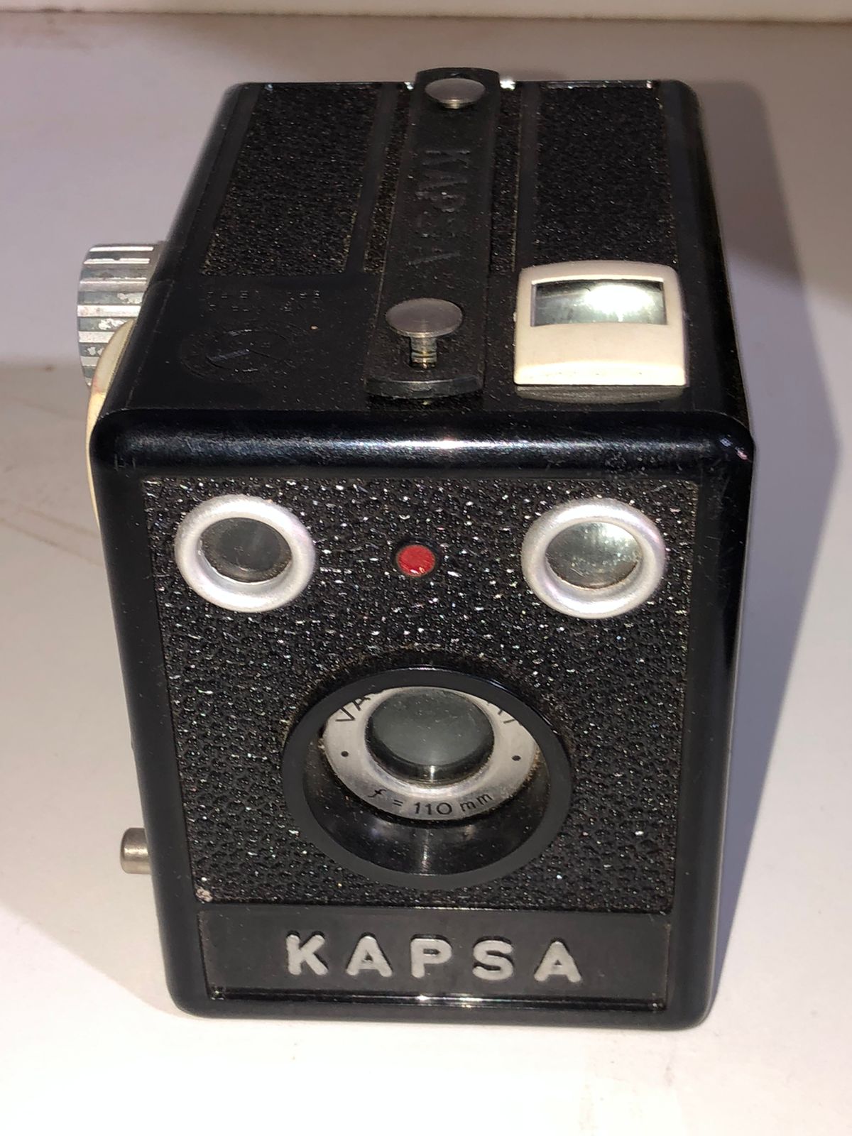 Câmera Fotográfica Antiga Tipo Box Kapsa com Estojo de Couro - foto 2