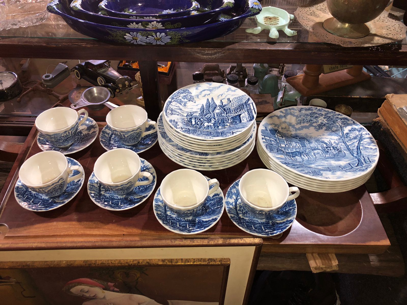 Aparelho de Jantar e Chá em Porcelana Azul e Branco - Cena de Carruagem