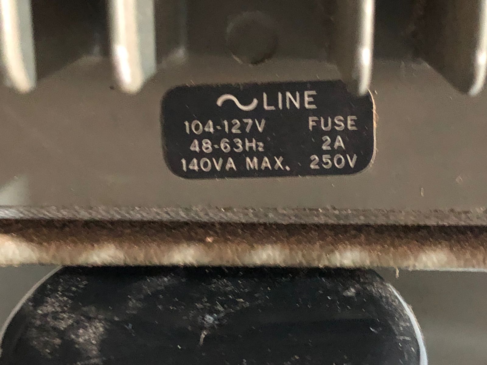 Fonte de Alimentação Hewlett-Packard 6236B Triple Output - foto 5