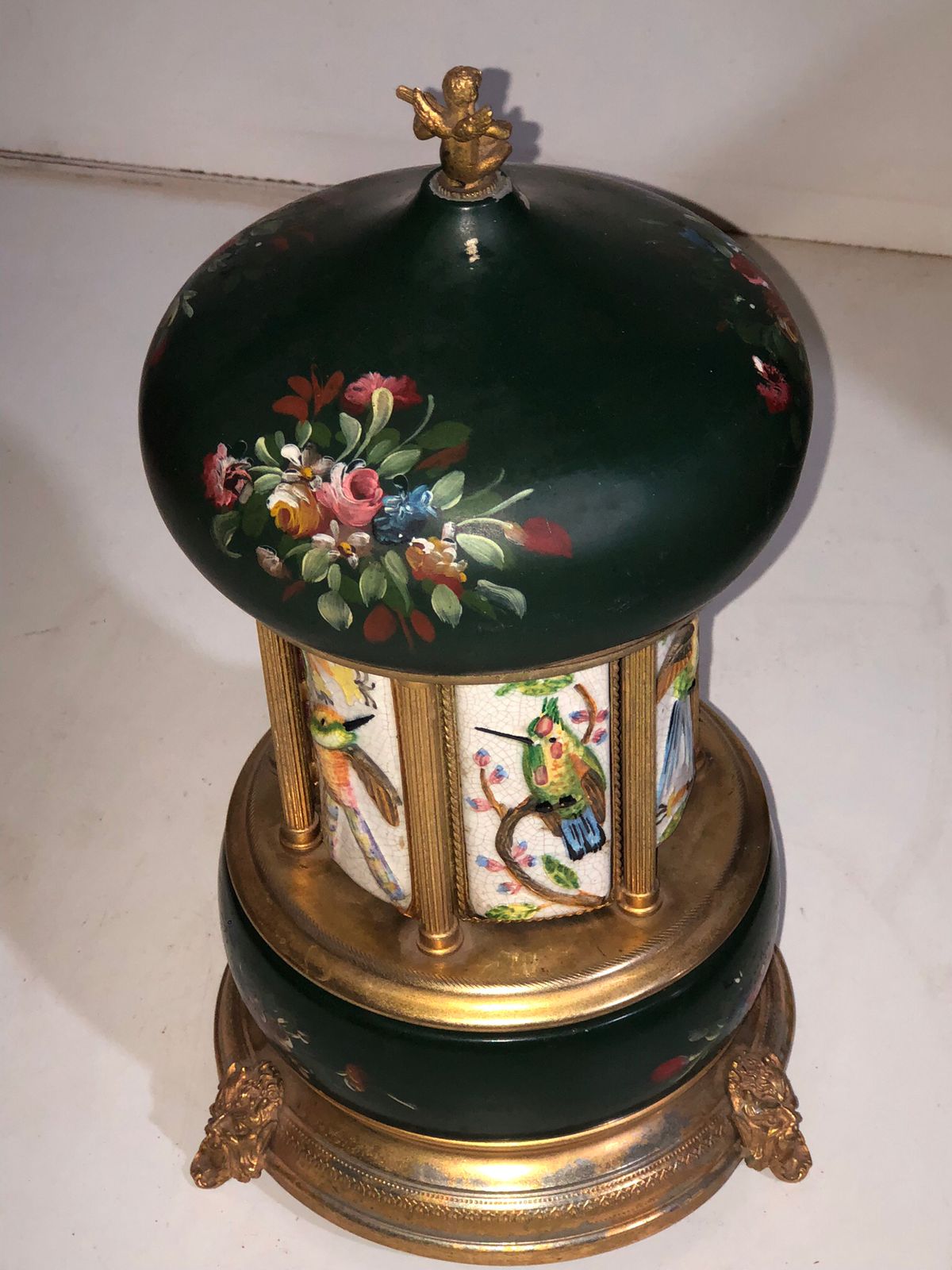 Caixa de Música Carrossel Porta-Cigarros Verde com Painéis Pintados - foto 3