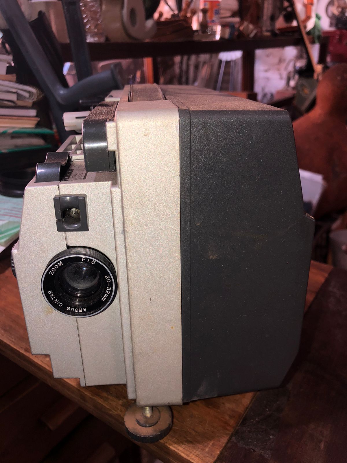 Projetor de Filmes Super 8 Argus Vari-Motion 892Z - foto 3